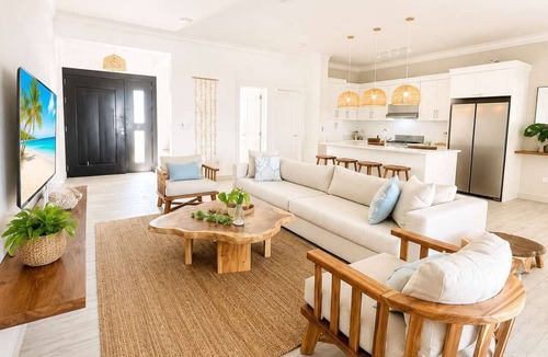 Playa Chiquita Villa | Solana | Pool, Rooftop, Coastal Retreat & Sleeps 7