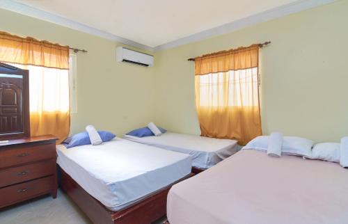 Corales del Sur Apartment | Spacious 2-Bedroom Apartment with 2 Bathrooms Near SDQ Airport Fast Wi-Fi