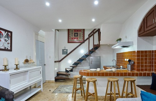 Gascue Apartment | Splendid two bedrooms Colonial loft with Roof Top Terrace