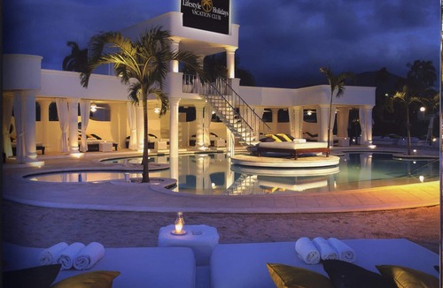 Cofresi Apartment | Studio Rooms Sleep 4: All-Inclusive Resort