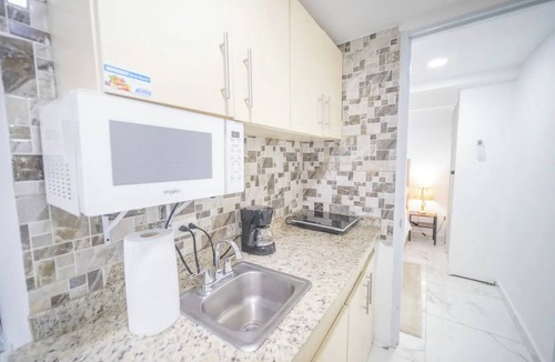 El Batey Apartment | Studio with 1 bed for 2 people, 3 minutes from the beach and the main street