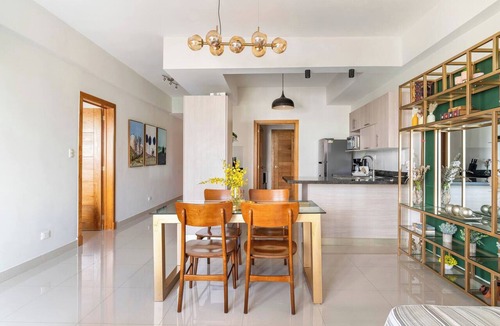 Downtown Santo Domingo Apartment | Stylish Downtown KingBed 300mb fast wifi!