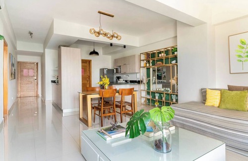 Downtown Santo Domingo Apartment | Stylish Downtown KingBed 300mb fast wifi!