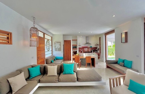 Las Terrenas House | Tropical Beach House Getaway next to the Beach
