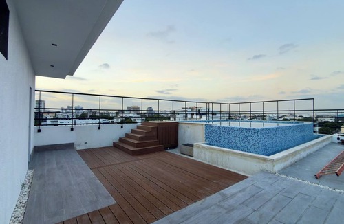 Gascue Apartment | Urban Oasis Ocean-View Studio with Balcony