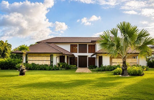 Casa de Campo House | Villa Dos Islas, New Modern Villa, Staff + Golf Cart
