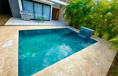 Villas Del Mar Villa | Villa en Juan Dolio 2 Piscinas y BBQ