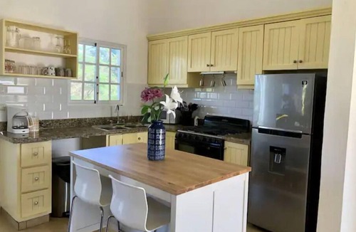 La Mulata Villa | Villa Familia - Your Home Away from Home