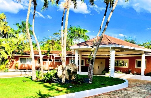 Casa de Campo Villa | Villa Marco en Casa de Campo 5 habitaciónes piscina golf car camarera y cocinera
