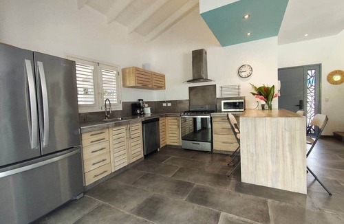 La Iglesia Villa | Villa Mat, close to the beaches and the village