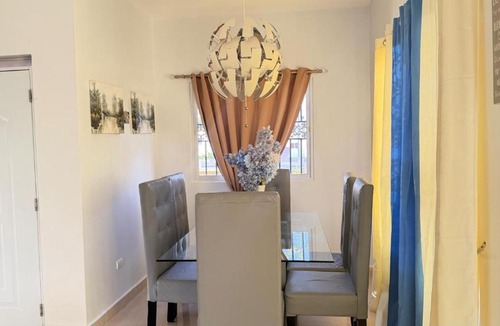 Cabrera House | Vive La Calma