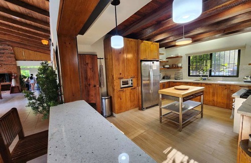 La Vega Province House | Whole Villa — 6 suites, private pool, sleeps 16