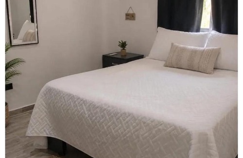 Samana Apartment | Xamanai Residence Pool