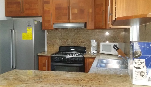 2BD groundfoor condo in Sosua near everything, pool, internet, cable TV in Sosúa