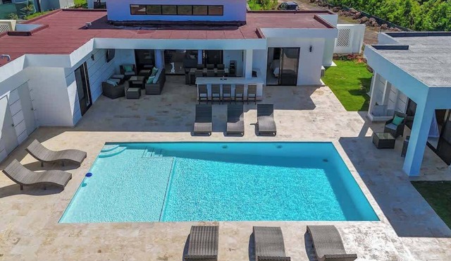 4 king suites Mega large Guest house