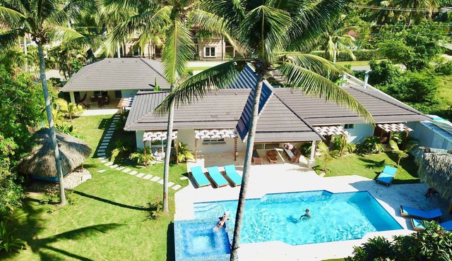 9BR Superb Villa Sun&Soul at Community beach