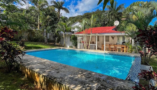 A little piece of paradise, LAS TERRENAS, 2 bedrooms, 2 bathrooms, pool, parking, completely private.