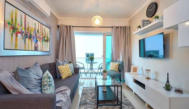 A modern and comfortable place with a pool and parking in the city center in Santo Domingo