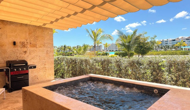 Beach Boho Retreat 2BR Private Jacuzzi Downtown Punta Cana City Place in Punta Cana