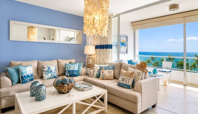 Beachfront 7th Floor | King Bed | Ocean View Balcony
