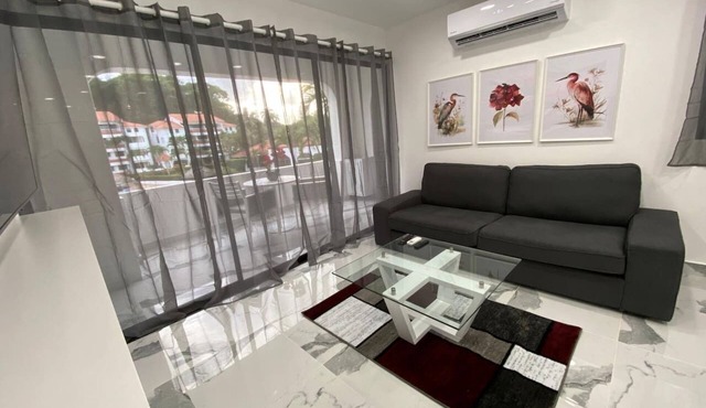 Beautiful Sapphire Suite