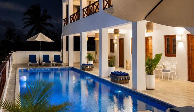 Casa flor - 16 pax, vista al mar, 2 min de la playa