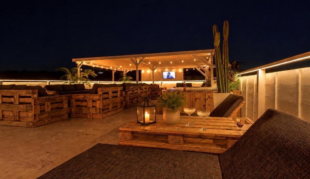 Casa roof