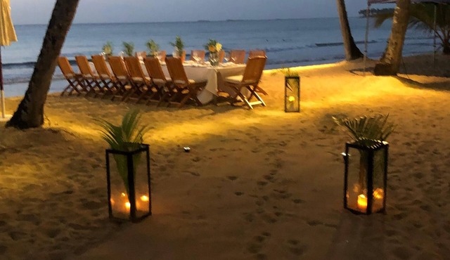 COMFORTABLE & COZY TWO BEDROOM SUITE AT THE BEACH