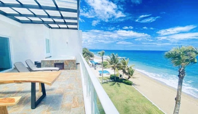 Beachfront Luxury Penthouse in Playa Laguna 2 Carretera Sosua