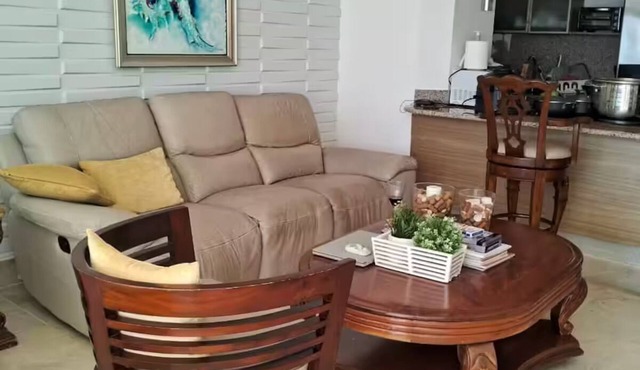 Entire accommodation: 4th floor, beach view, 24 hour check-in, Juan Dolio, in Playa Juan Dolio
