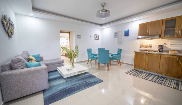 Fully Equipped New 1BR APT->DT->2Mins to Beach