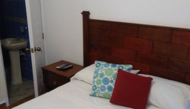 Hotel ALFARERO