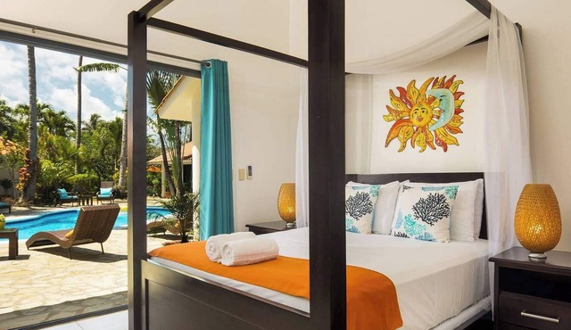Hotel room near Laguna beachHotel room near Laguna beach