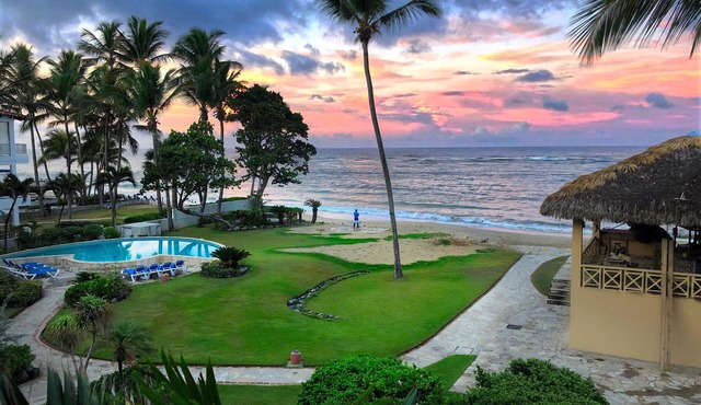 Kitebeach Oceanfront 2 Bedroom Apartment