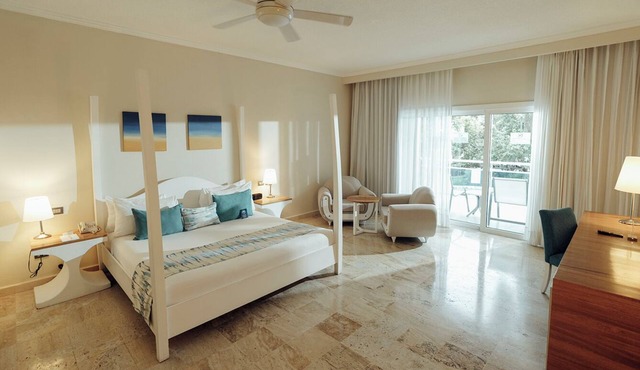 Lifestyle Holidays Vacation Resort - Studio - Presidential Suites