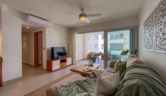 Luxurious Pent House Steps From The Beach. C4 in Punta Cana