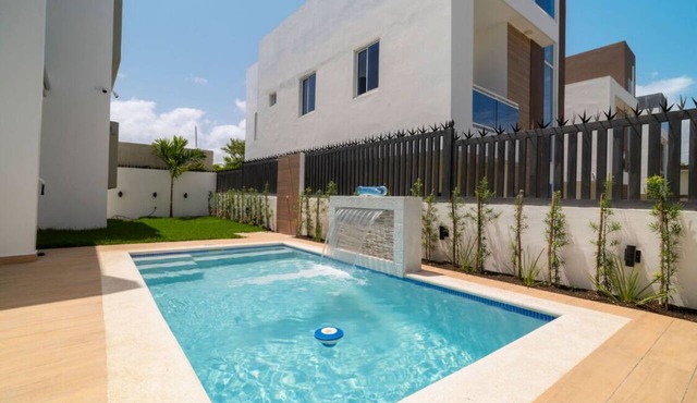 Luxury 4BR Villa with Private Pool 5 Min to Playa Dorada