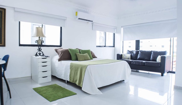 Malecon Rooms & Hotel