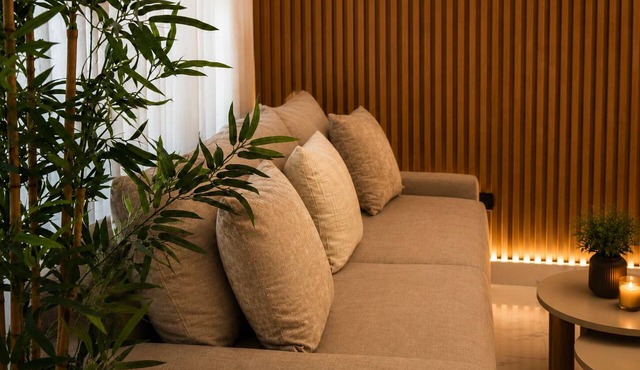 Modern 1BR Retreat with Private Jacuzzi & Patio up to, 4 guests allowed. in Santiago De Los Caballeros