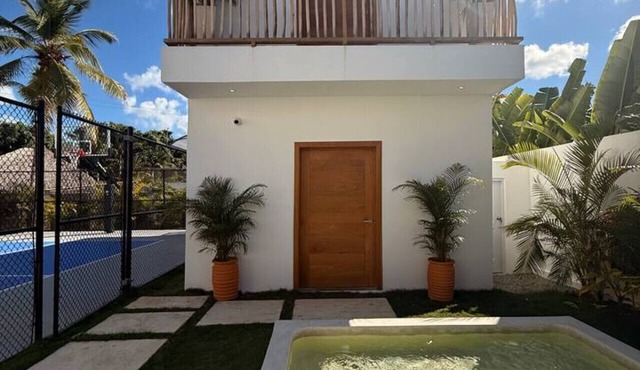 Modern 2BR Casita | Private Jacuzzi Near Beach