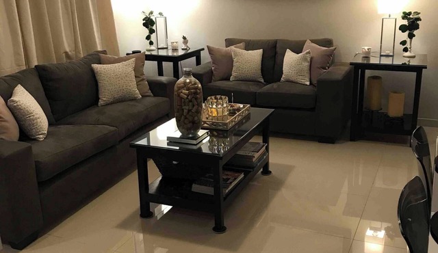 Modern & centric One-Bedroom Apartment 3-B
