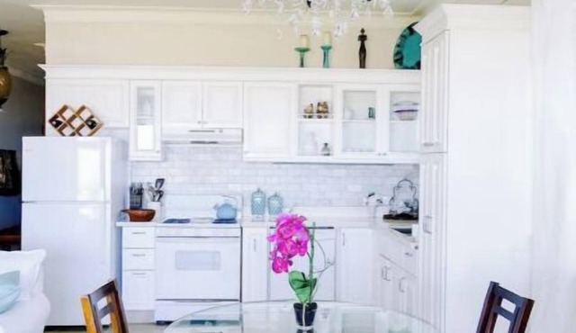 O-1 Gorgeous Beach Condo near shops & nightlife in Cabarete