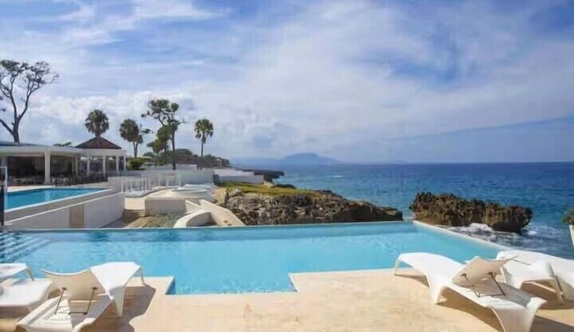 Oceanfront Dreams-Huge balcony w/Ocean Views