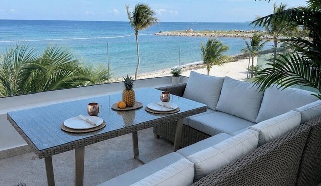 OCEANFRONT Punta Palmera ~1 BR apt. with FULL KITCHEN & Private Beach
