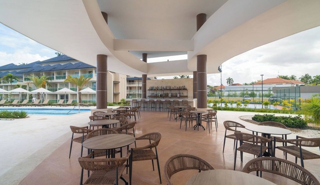 Oceanfront Serenity Retreat, Beach, Pools & Golf 3BR in Puerto Plata