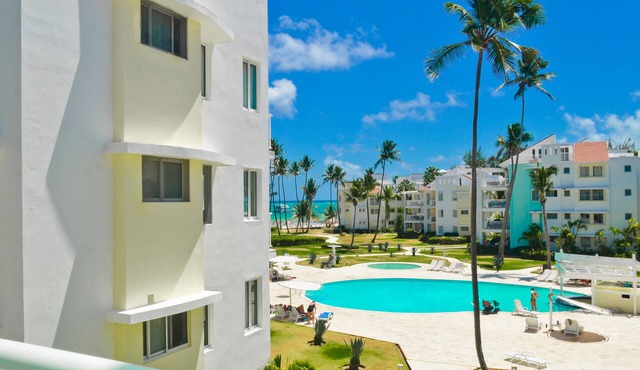 Playa Turquesa D-304 Premier Beachfront Ocean/Pool view in Bavaro