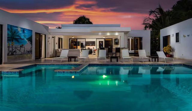 Private Tropical Escape, Casa Linda, 3 BR, Private Pool/lawn in Sosua