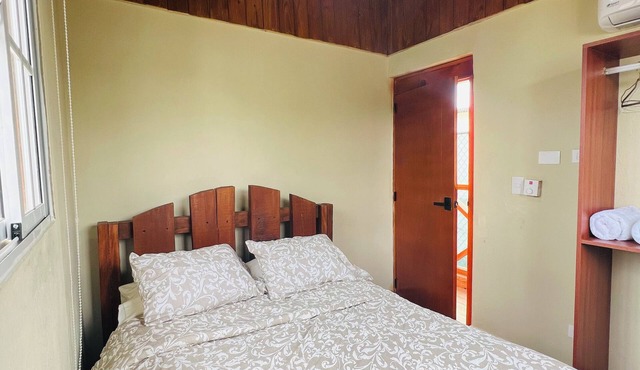 Propiedad de fácil acceso, jacuzzi y piscina climatizada en Jarabacoa. n in Jarabacoa