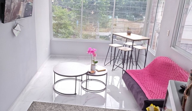 Sea Breeze Escape. Perfect spot for family fun by the sea! Pack your flip-flops!