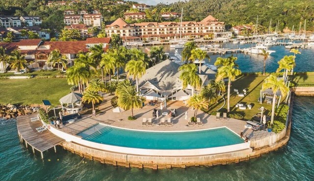 Townhouse with ocean view Puerto Bahia P5